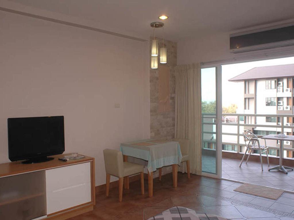 Apartments At View Talay Pattaya Zewnętrze zdjęcie