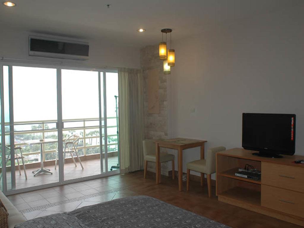 Apartments At View Talay Pattaya Zewnętrze zdjęcie